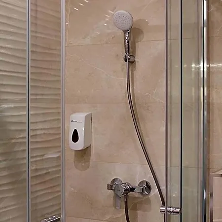 Couette-café Relax Panzio 4*