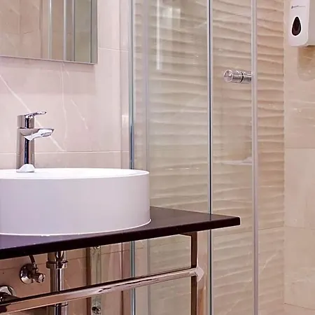 Couette-café Relax Panzio 4*