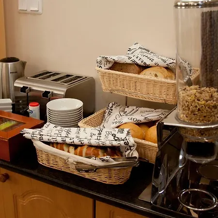 Relax Panzio Bed & Breakfast Ráb