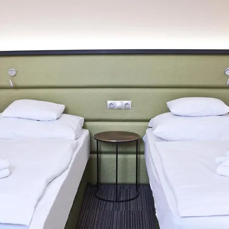 Relax Panzio 4* Ráb