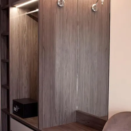 Couette-café Relax Panzio 4*
