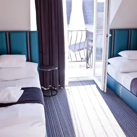 Relax Panzio Bed & Breakfast Gyor